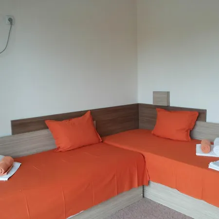 Hotel Golden Lion 2*