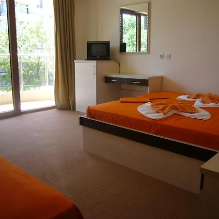 酒店 Family Golden Lion