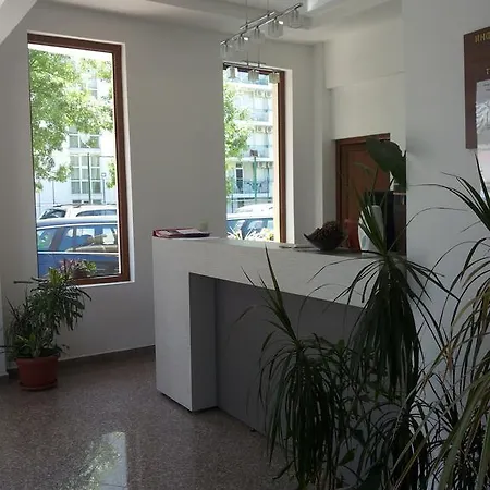 酒店 Family Golden Lion 2*