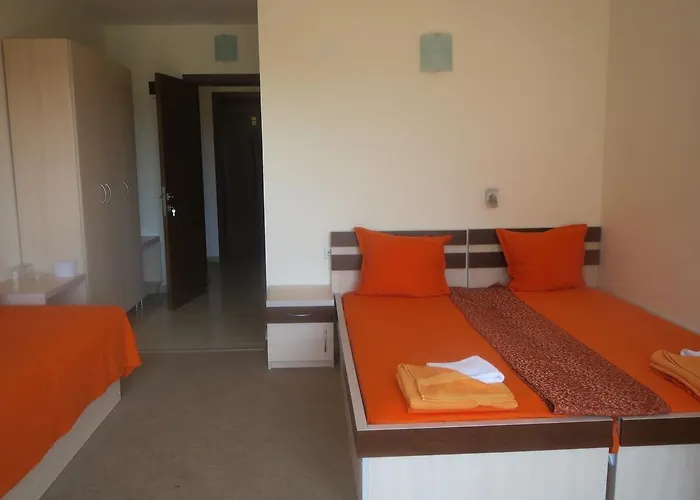 Hotel Golden Lion 2*