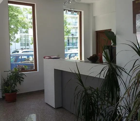 Hotel Golden Lion 2*